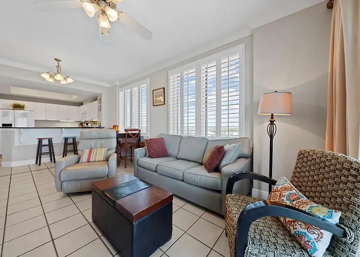Apartment Crystal Tower 1101 By Youngs Suncoast