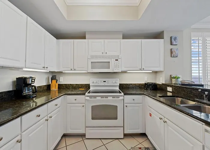 Crystal Tower 1101 By Youngs Suncoast Apartment